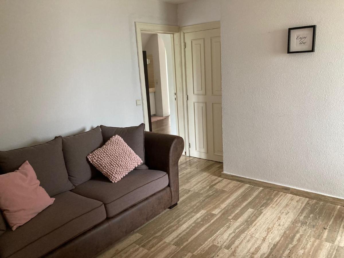 Rustig Appartement In Het Groen Met Terras Kontich Ngoại thất bức ảnh