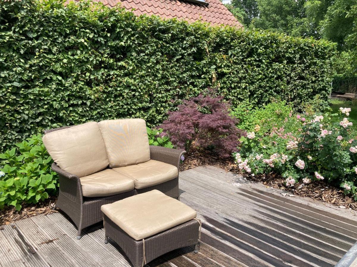 Rustig Appartement In Het Groen Met Terras Kontich Ngoại thất bức ảnh